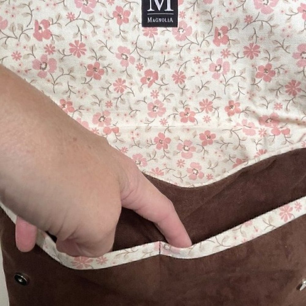 Magnolia Brown Crossbody Flap Over Shoulder Bag  Pink Floral Women’s M CUTE BOHO - Picture 11 of 13